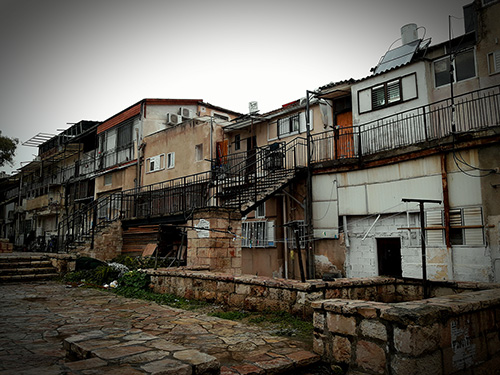 Me’a She’arim, Batei Warsaw, Wikimedia